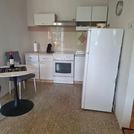 Matea * Crikvenica